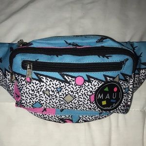 maui & sons fanny pack